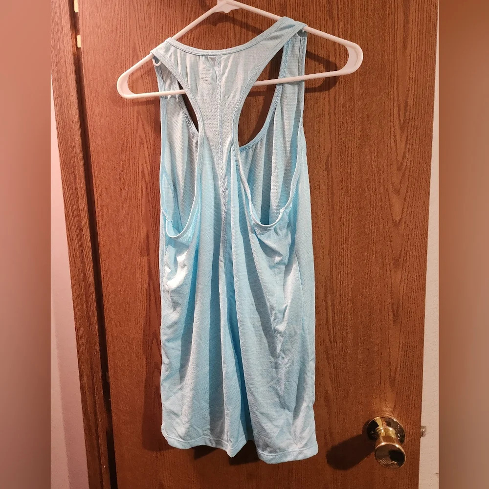 💓 3/$15 Champion Size Large Blue Women's Racerback Tank Top - Picture 6 of 8